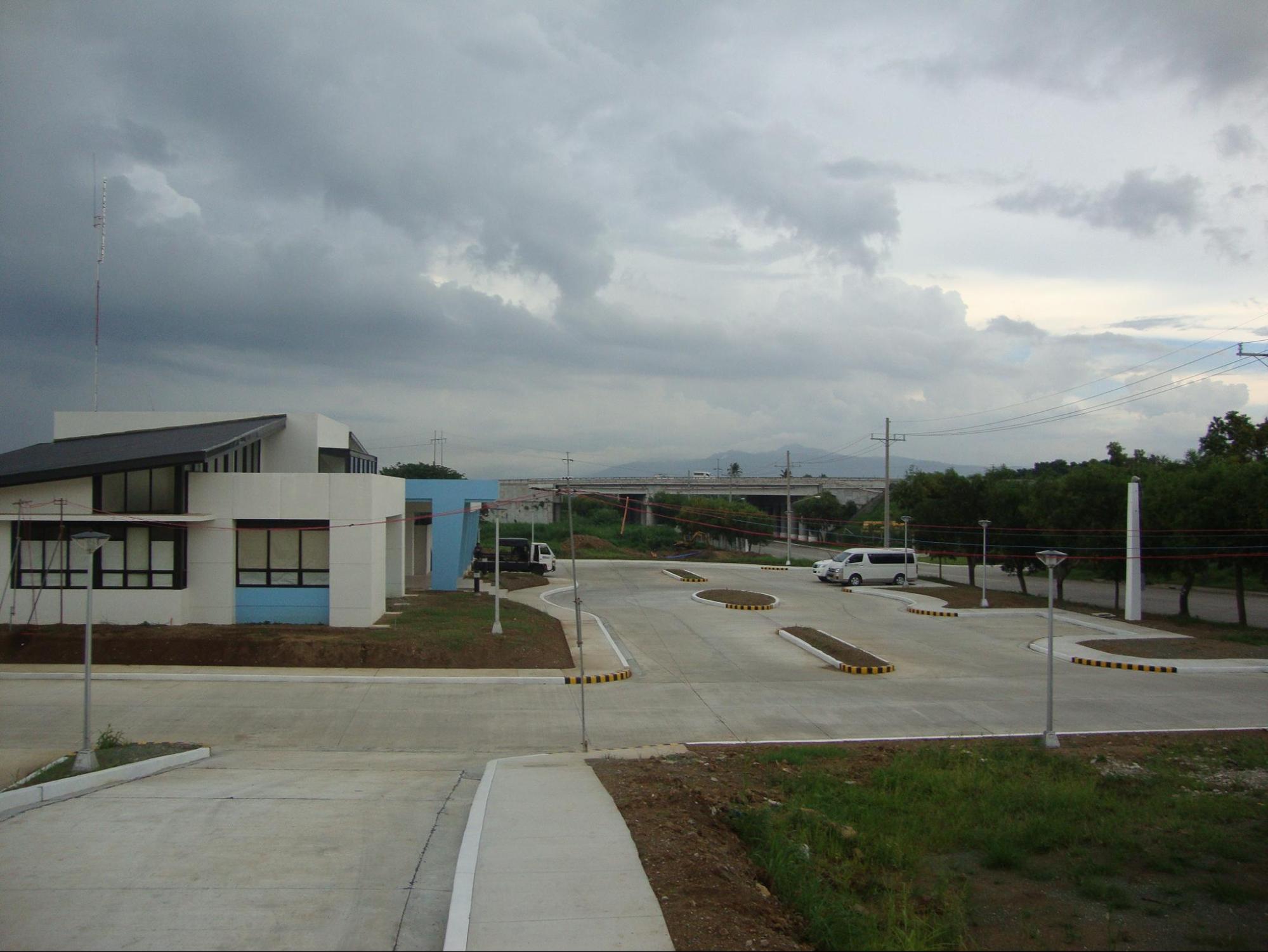 Land Development of Administration Building at Light Industry Science Park III 