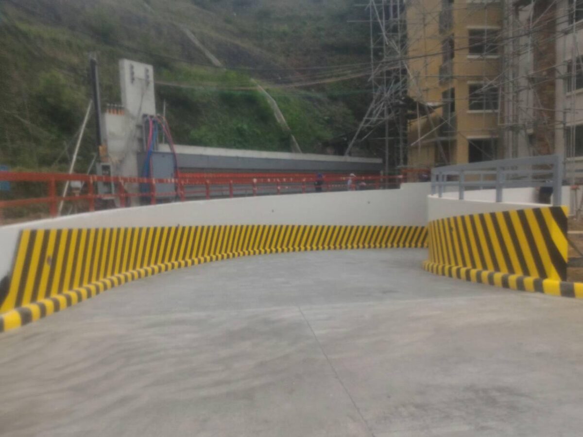 Construction Of Driveway Ramp For Building Two One Oasis - Cyberage ...